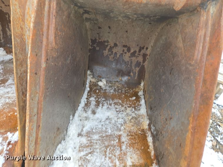 image for item ER5099 (2) backhoe buckets