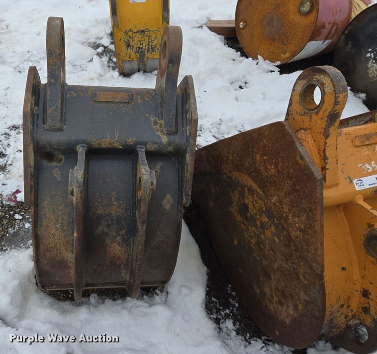 image for item ER5099 (2) backhoe buckets