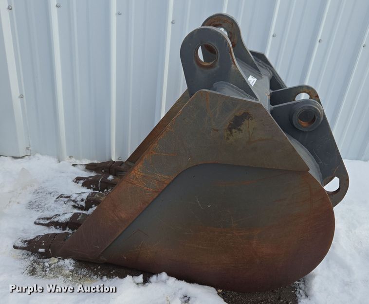 image for item ER5100 Backhoe bucket