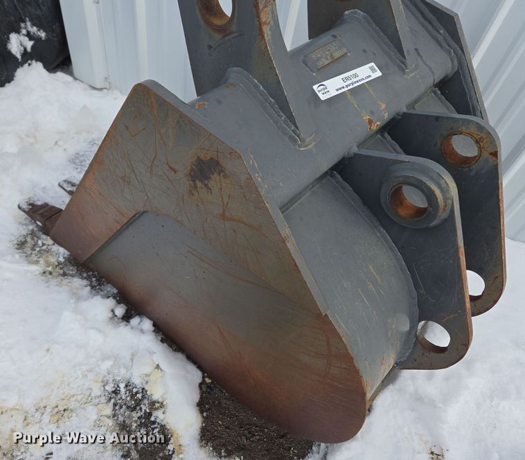 image for item ER5100 Backhoe bucket