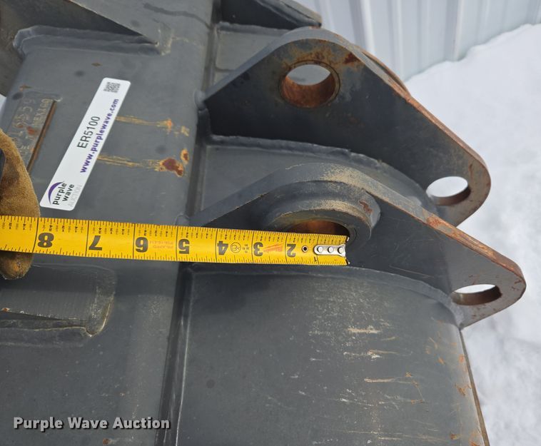 image for item ER5100 Backhoe bucket