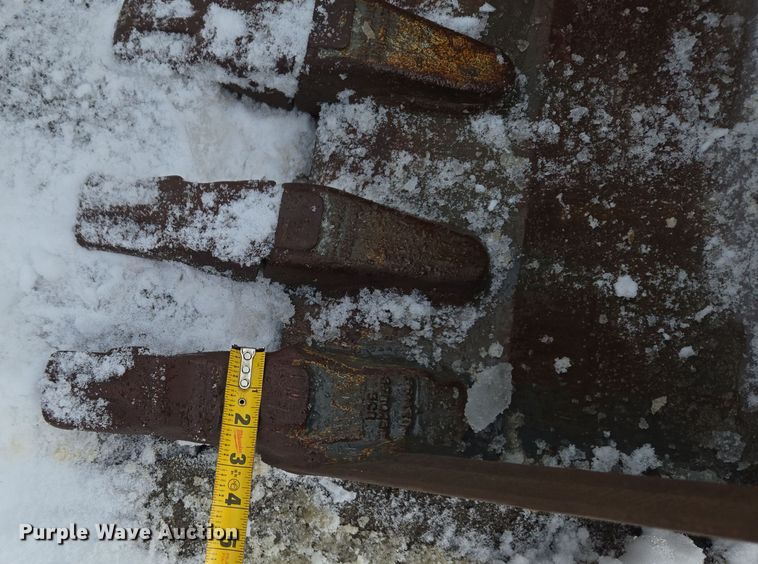 image for item ER5100 Backhoe bucket