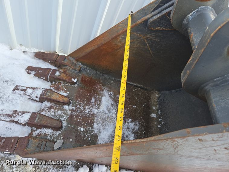 image for item ER5100 Backhoe bucket