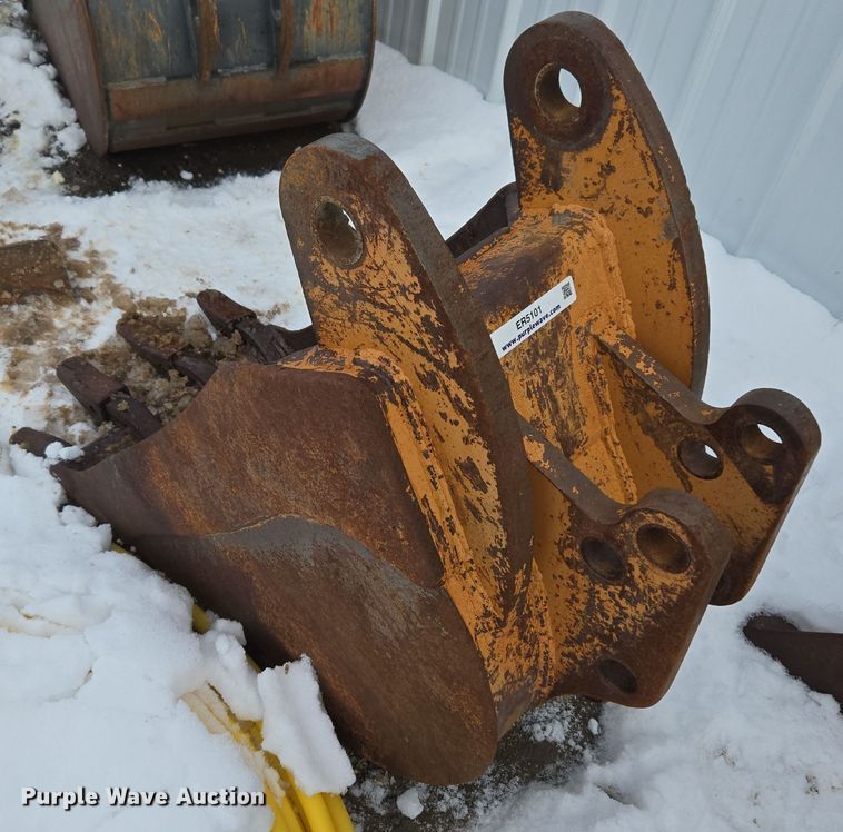 image for item ER5101 Backhoe bucket