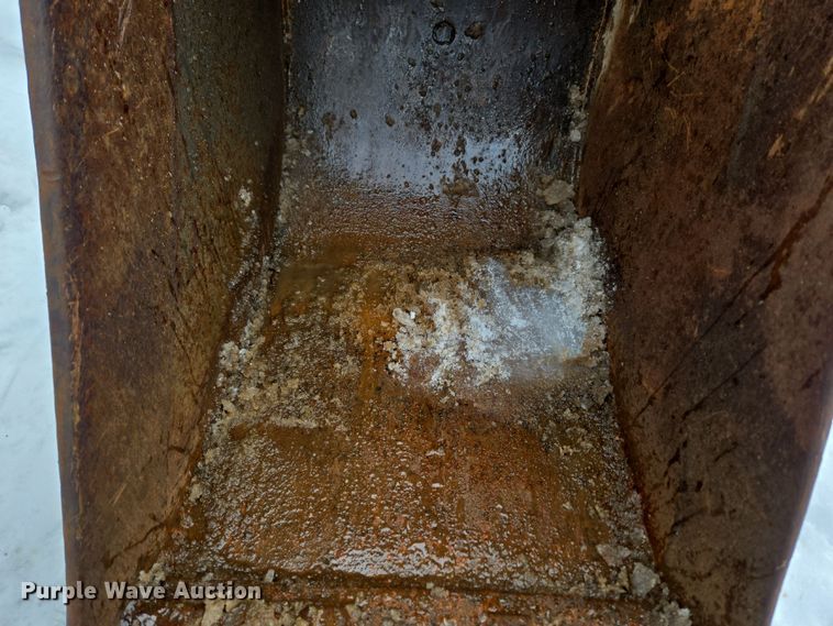 image for item ER5101 Backhoe bucket