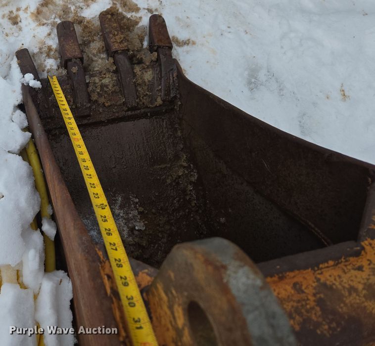 image for item ER5101 Backhoe bucket