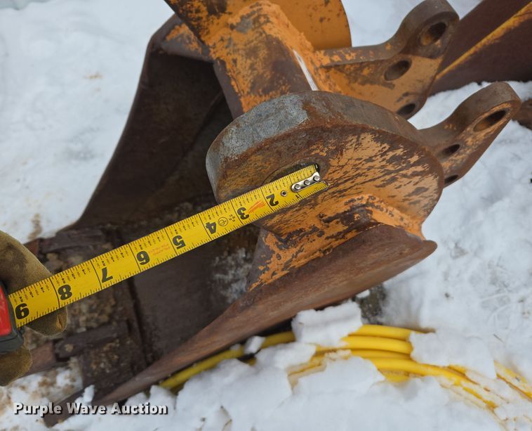 image for item ER5101 Backhoe bucket