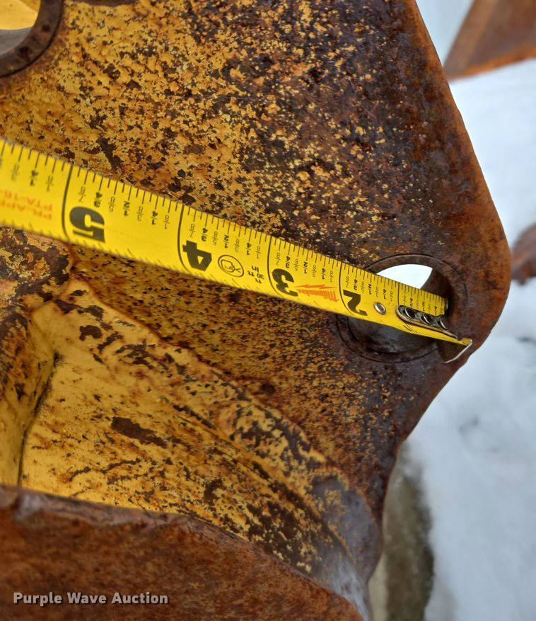 image for item ER5102 (3) backhoe buckets