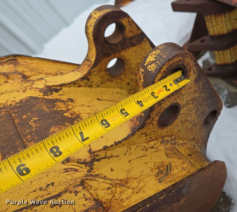 image for item ER5102 (3) backhoe buckets