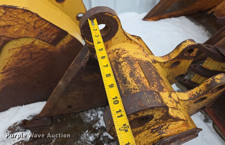 image for item ER5102 (3) backhoe buckets