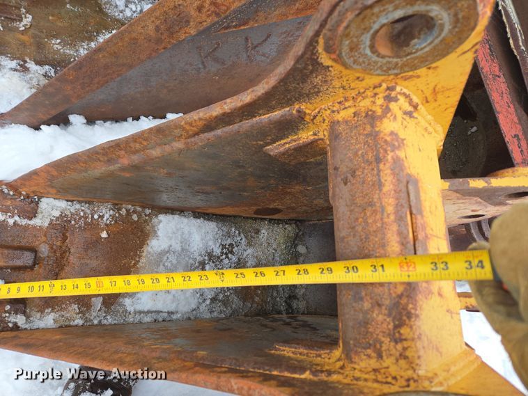 image for item ER5102 (3) backhoe buckets