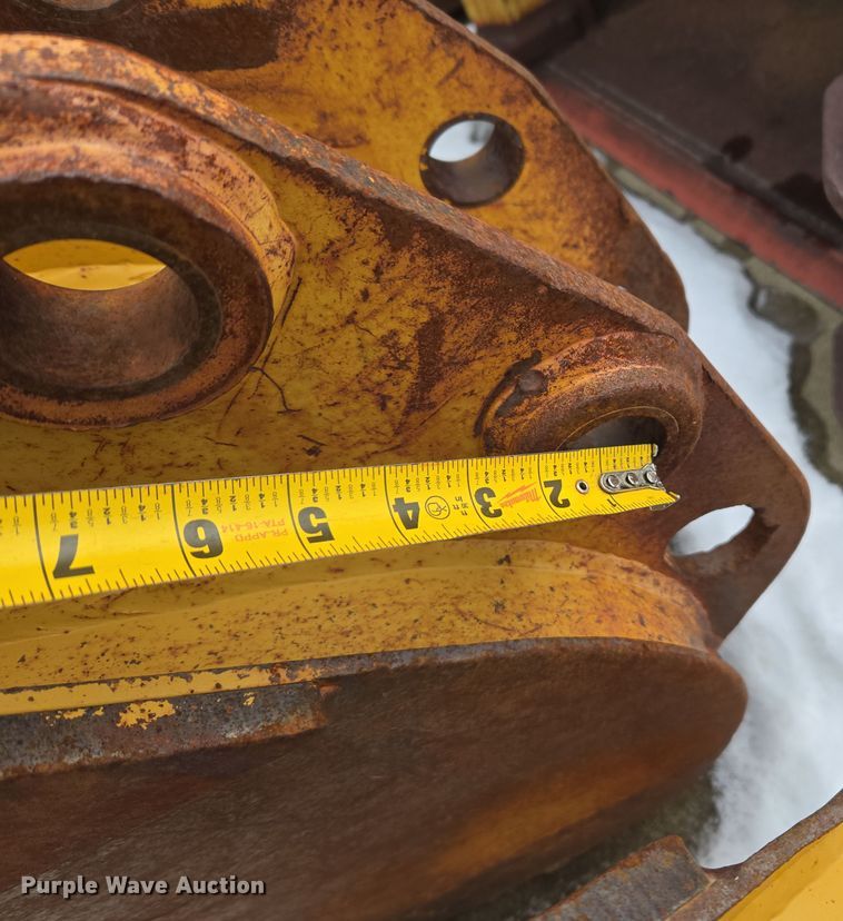 image for item ER5102 (3) backhoe buckets