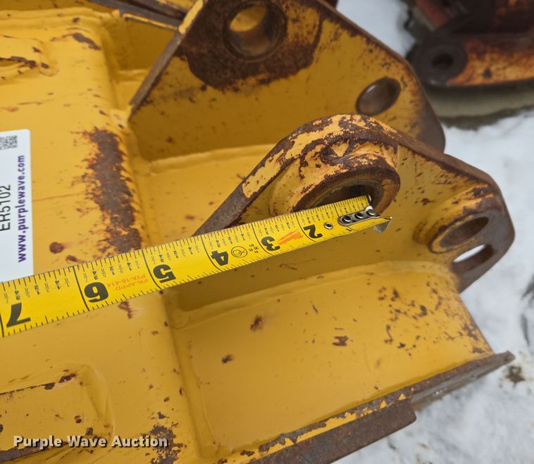 image for item ER5102 (3) backhoe buckets