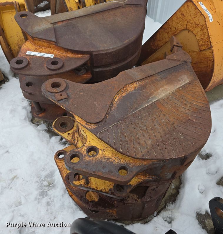 image for item ER5103 (4) backhoe buckets