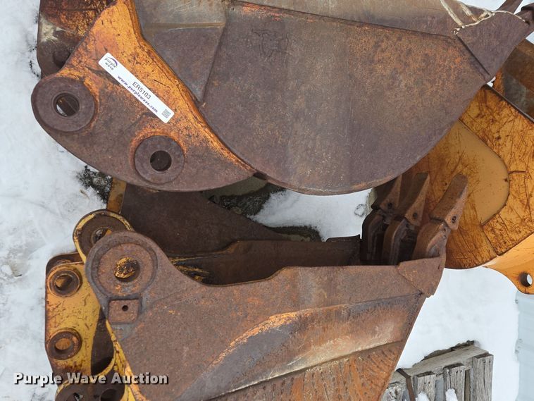 image for item ER5103 (4) backhoe buckets