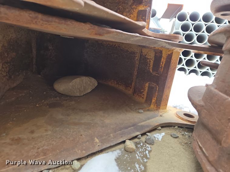 image for item ER5103 (4) backhoe buckets