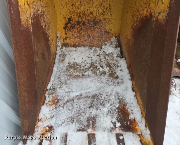 image for item ER5104 (2) backhoe buckets