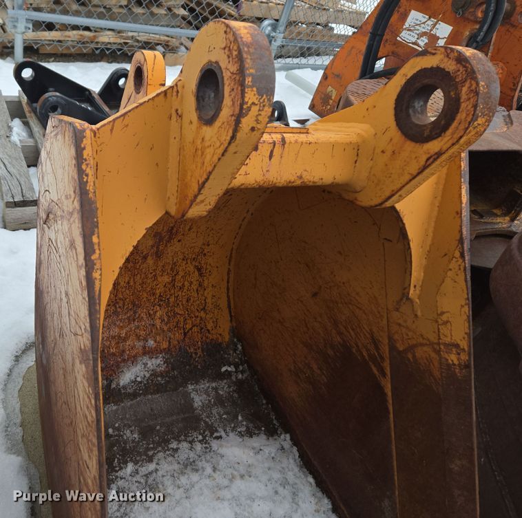 image for item ER5104 (2) backhoe buckets