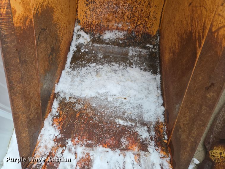 image for item ER5104 (2) backhoe buckets