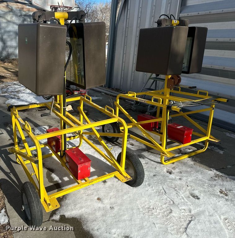 image for item ER5109 (2) light plants