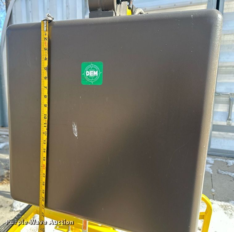 image for item ER5109 (2) light plants