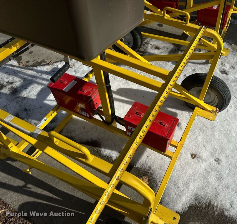 image for item ER5109 (2) light plants