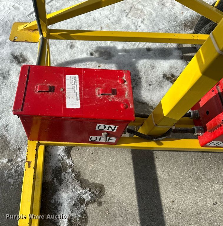 image for item ER5109 (2) light plants