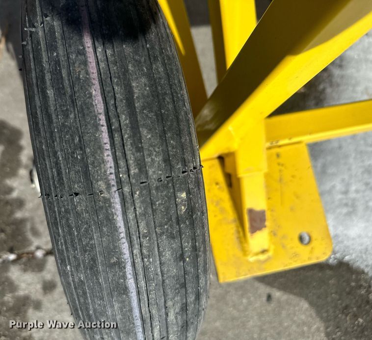 image for item ER5109 (2) light plants