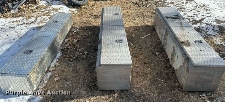 image for item ER5111 (3) toolboxes