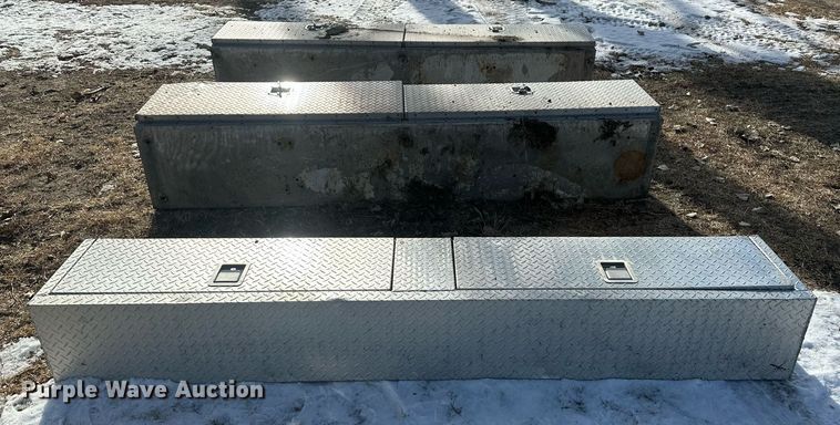 image for item ER5111 (3) toolboxes