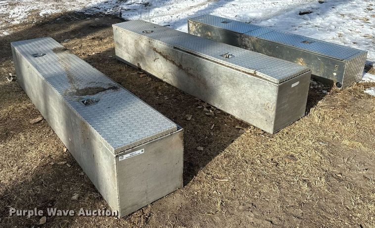 image for item ER5111 (3) toolboxes