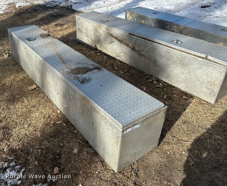 image for item ER5111 (3) toolboxes