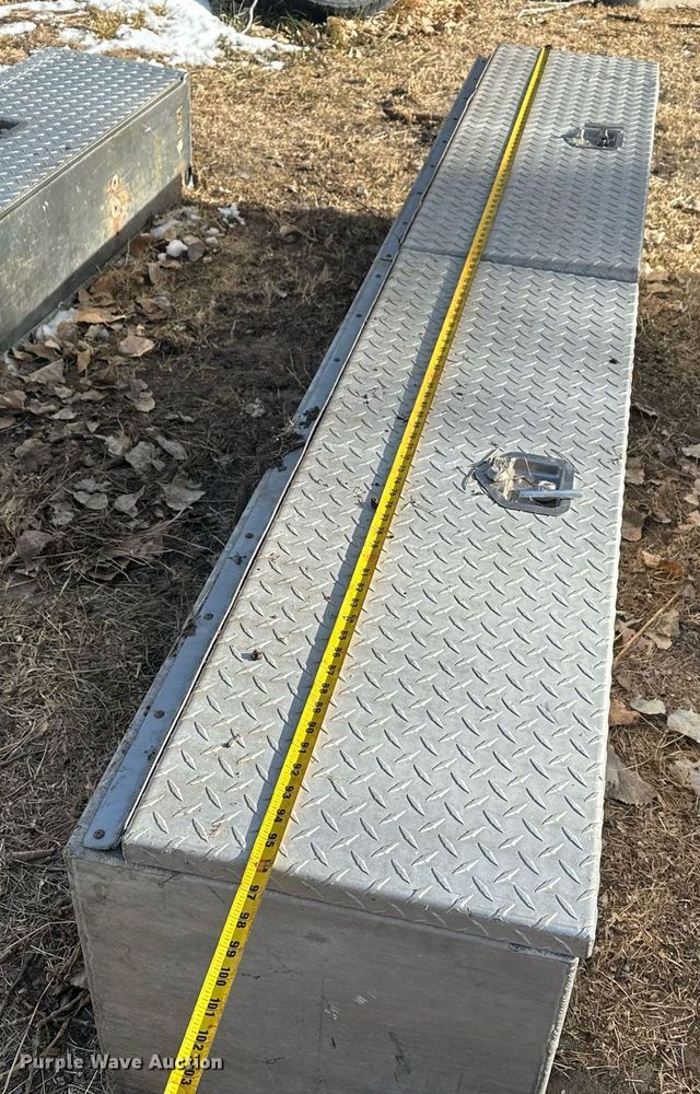 image for item ER5111 (3) toolboxes