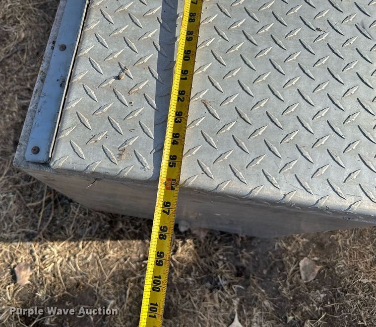 image for item ER5111 (3) toolboxes