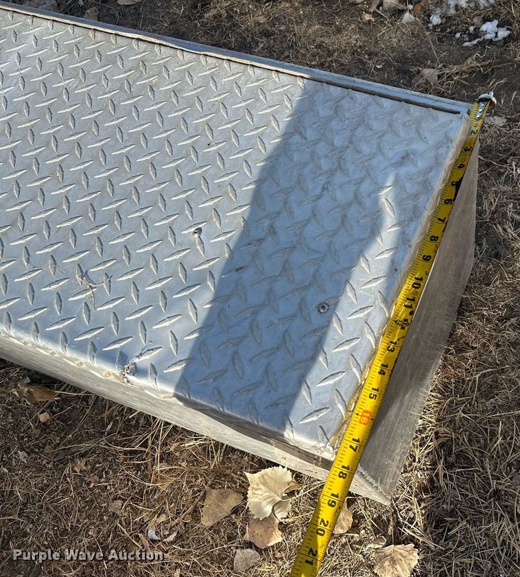 image for item ER5111 (3) toolboxes