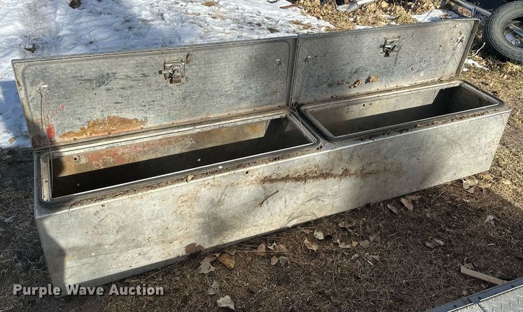 image for item ER5111 (3) toolboxes