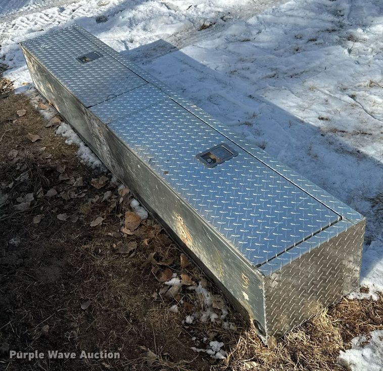 image for item ER5111 (3) toolboxes