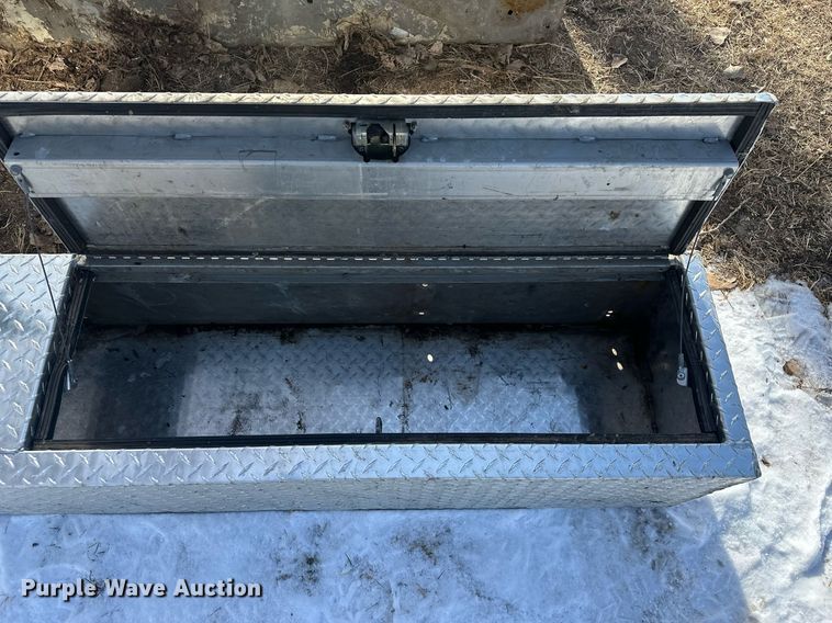 image for item ER5111 (3) toolboxes