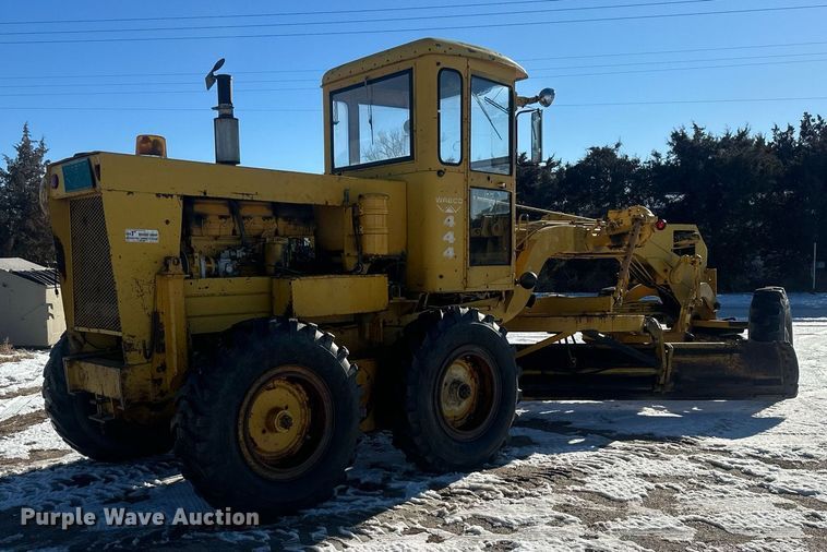 image for item ER5114 1972 Wabco 444 rigid frame motor grader