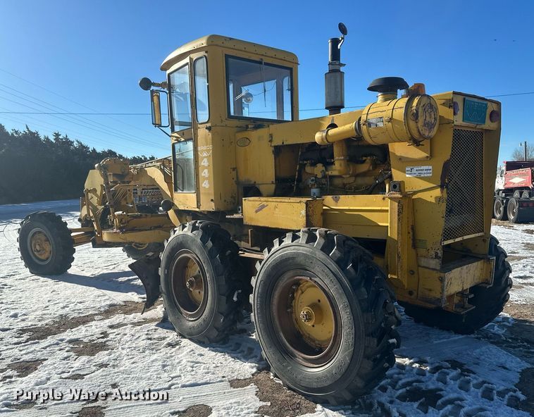 image for item ER5114 1972 Wabco 444 rigid frame motor grader