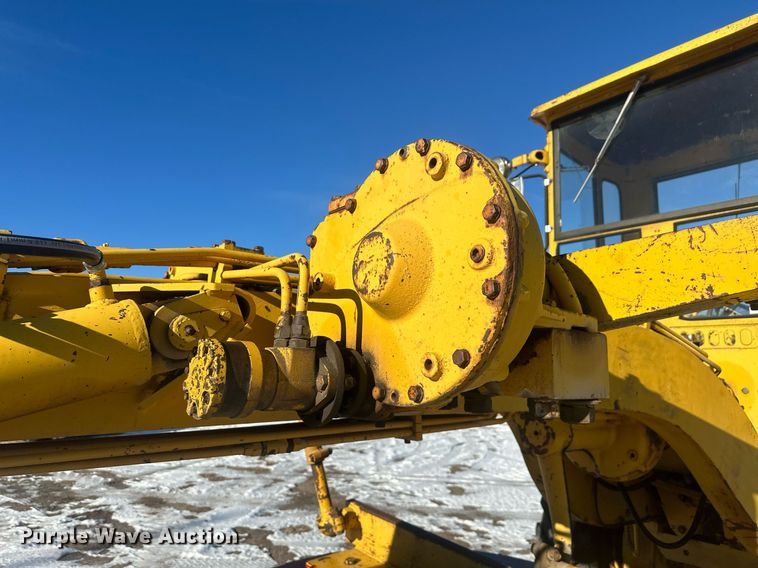 image for item ER5114 1972 Wabco 444 rigid frame motor grader