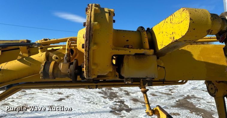 image for item ER5114 1972 Wabco 444 rigid frame motor grader