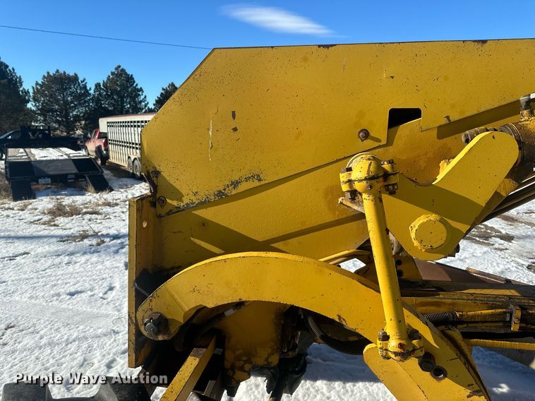 image for item ER5114 1972 Wabco 444 rigid frame motor grader