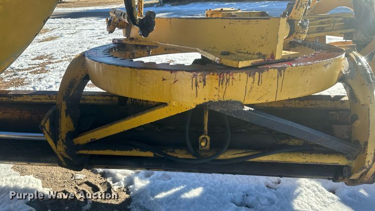 image for item ER5114 1972 Wabco 444 rigid frame motor grader