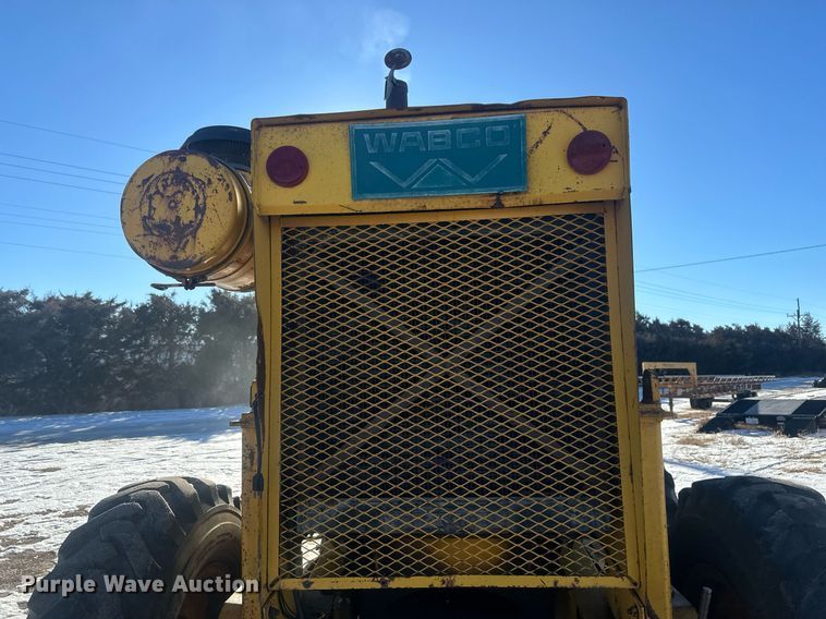 image for item ER5114 1972 Wabco 444 rigid frame motor grader