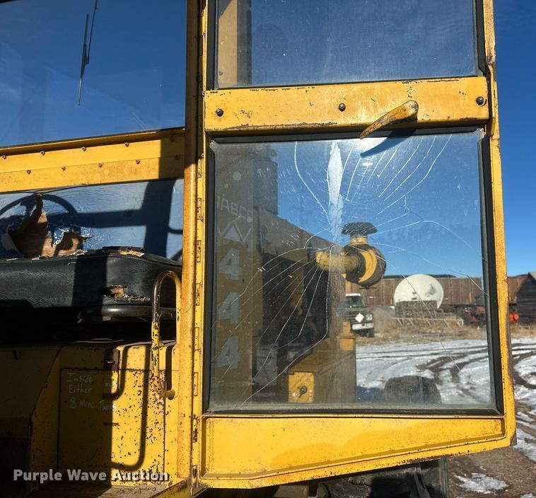 image for item ER5114 1972 Wabco 444 rigid frame motor grader