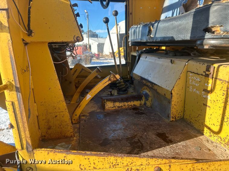 image for item ER5114 1972 Wabco 444 rigid frame motor grader