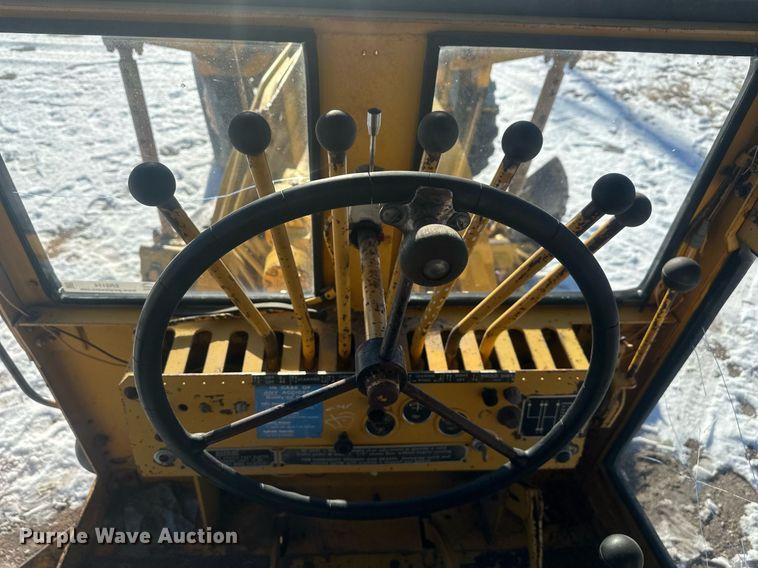 image for item ER5114 1972 Wabco 444 rigid frame motor grader