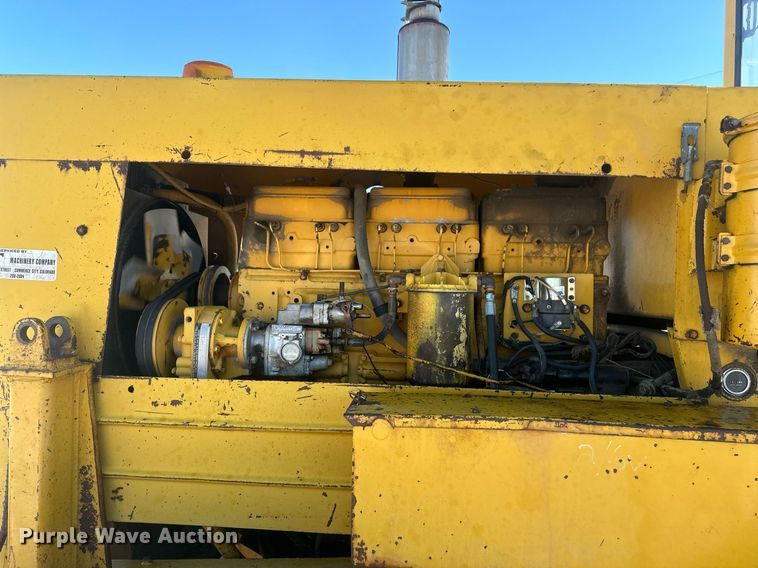 image for item ER5114 1972 Wabco 444 rigid frame motor grader