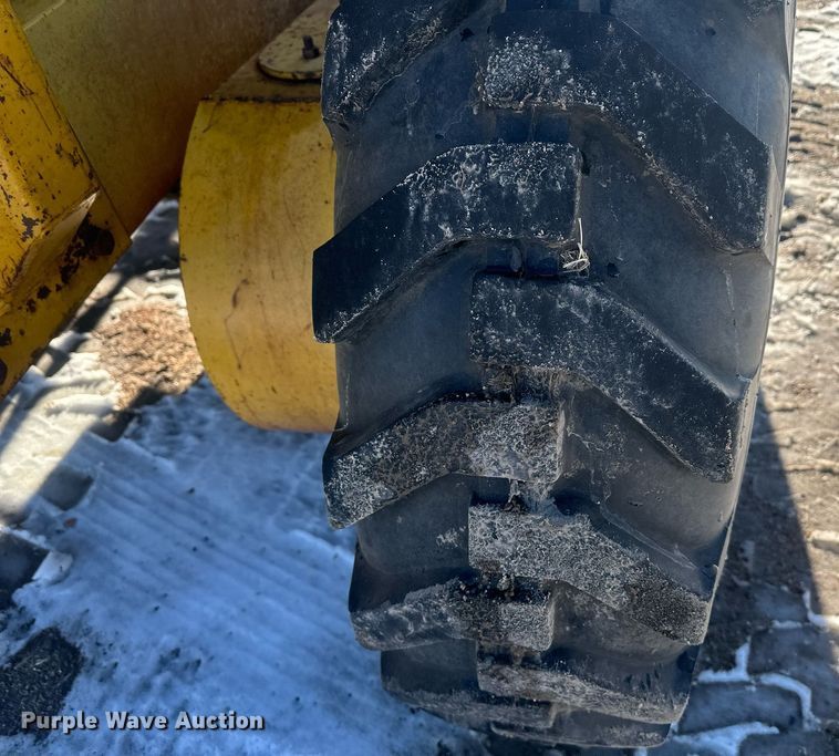 image for item ER5114 1972 Wabco 444 rigid frame motor grader